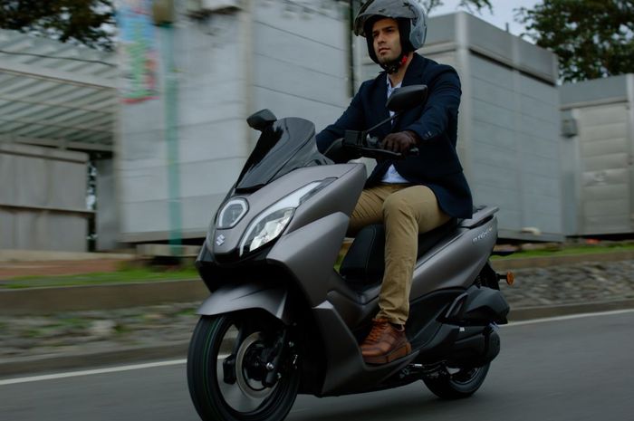 penampakan skutik gambot baru Suzuki Burgman 15 model 2027 yang meluncur di Kolombia, kalau masuk Indonesia, bisakah melawan dominasi NMAX dan PCX