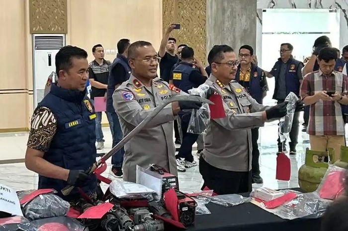 Polda Jateng tegaskan tembak mati begal atau kreak yang nekat beraksi di jalanan yang mengancam nyawa