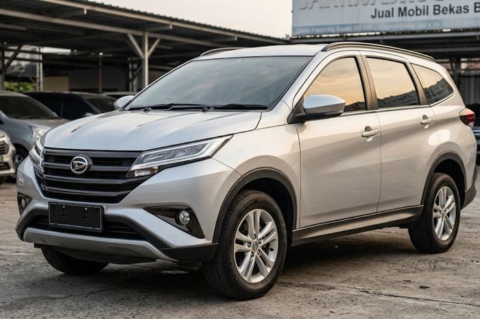 Mobil bekas Daihatsu Terios 2018