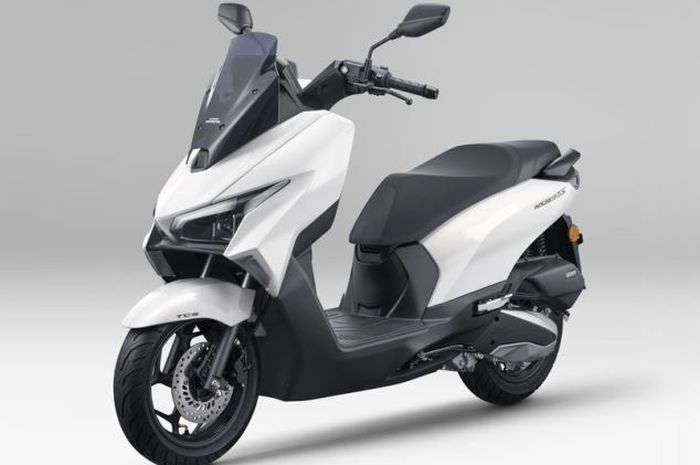 penampakan Honda NS150ES, skutik baru cocok jadi lawan Yamaha Lexi yang bisa jalan 370 km sekali full tank