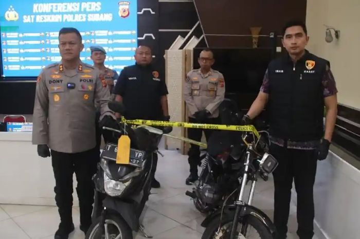 Tiga maling motor yang beraksi dengan modus duplikat kunci berhasil diamankan Polres Subang.