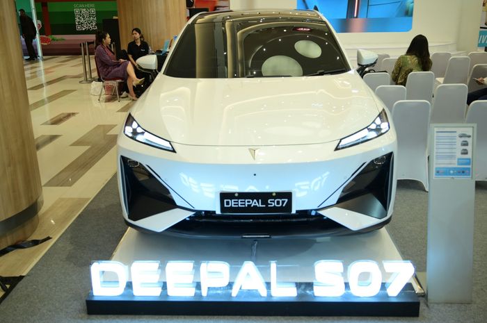 Indomobil Group kembali menggelar Indomobil Expo Palembang 2026 yang berlangsung di Atrium Palembang Icon Mall pada 16&ndash;21 Juni 2026.