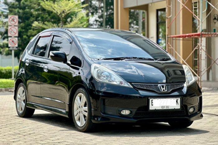 Honda Jazz RS Matic 2012