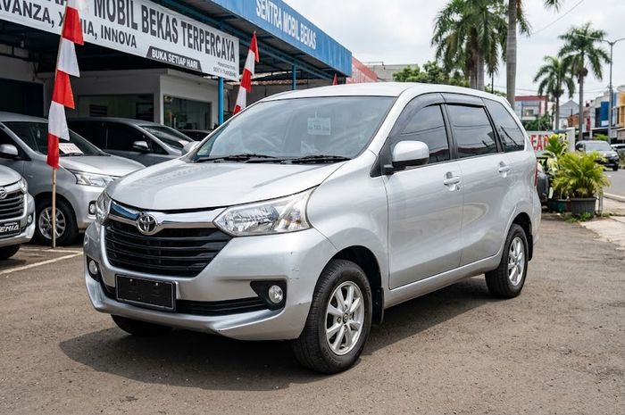 Mobil bekas Toyota Avanza 2017