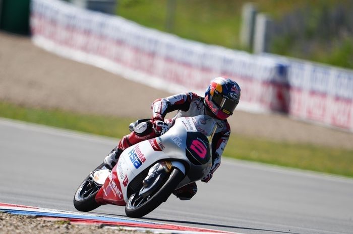 Veda berhasil catat lap time tercepat