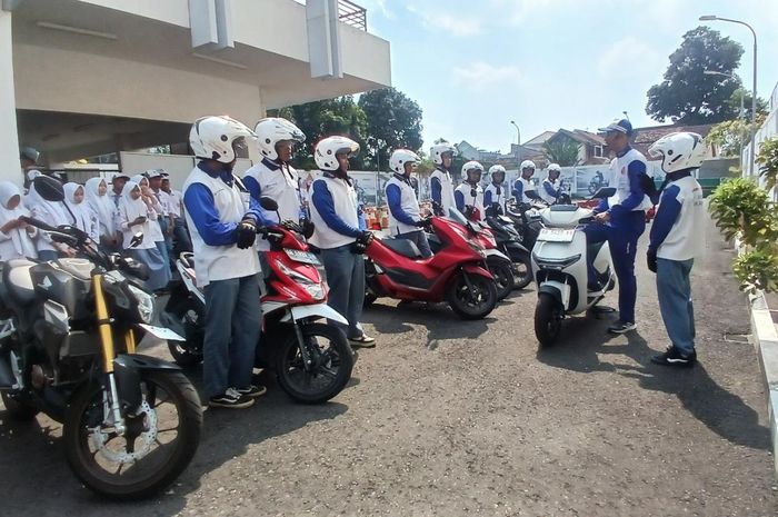 Pelatihan untuk siswa SMK