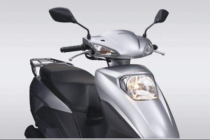 penampakan Honda SCR125 model 2026, skutik anti mainstream yang irit BBM