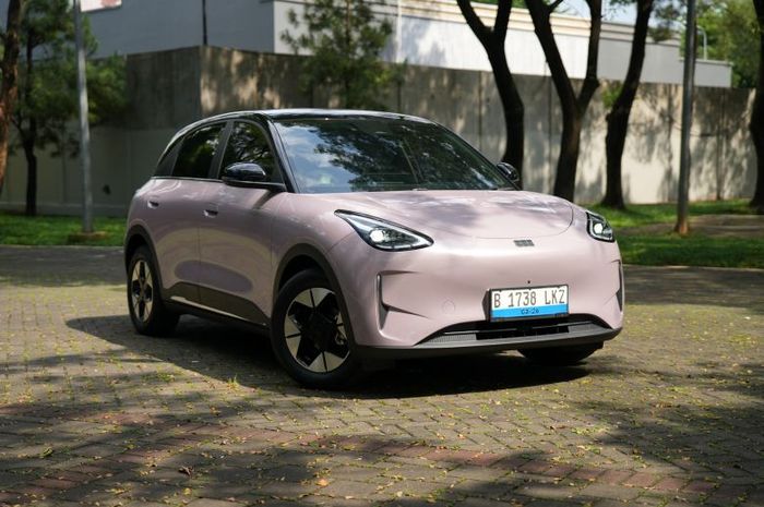 Geely EX2.