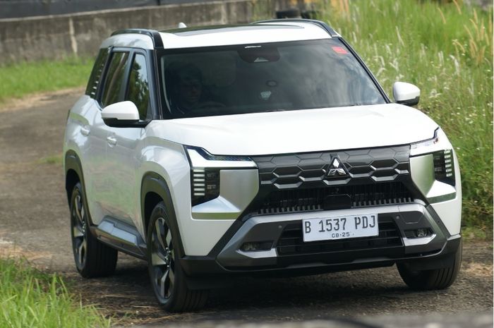 Mitsubishi Destinator