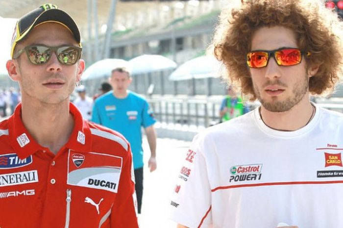 Valentino Rossi dan Marco Simoncelli.