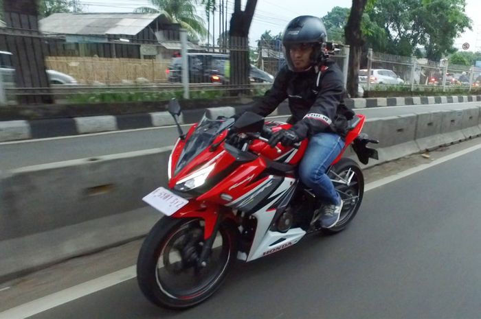 Test ride All New Honda CBR150R