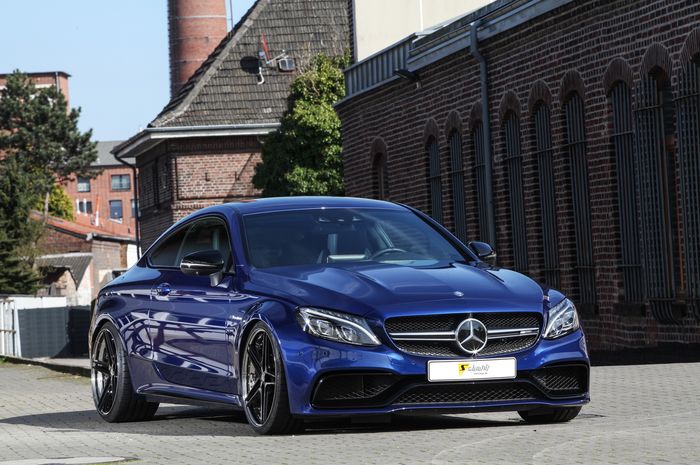 Mercedes-AMG C63 Coupe 