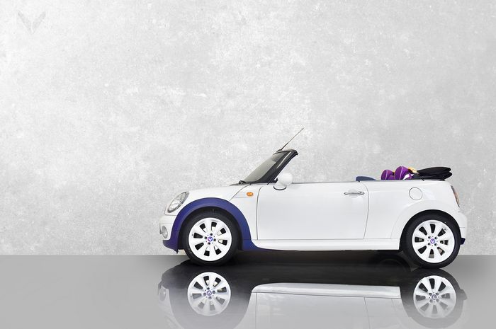 MINI R57Covertible dengan interior Vilner