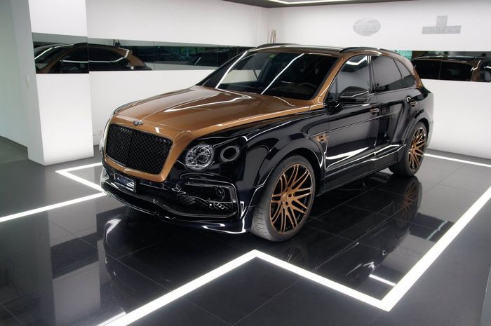 Bentley Bentayga Dalam Gold Shadow