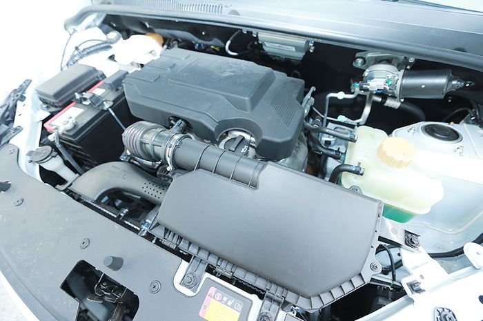 Mesin Wuling. Harga per busi  Rp 32.000 