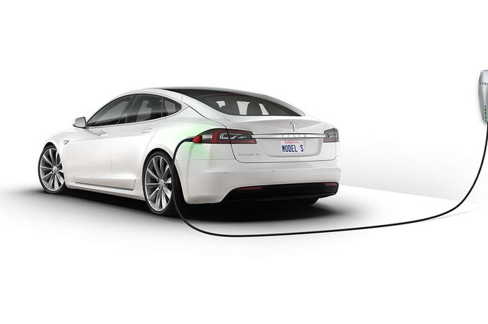 Salah Satu Electric Car Tesla
