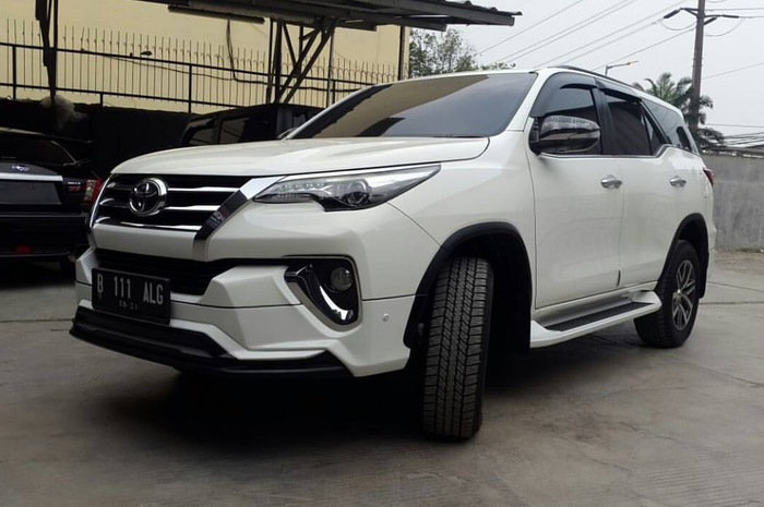 Body Kit Untuk SUV Besar