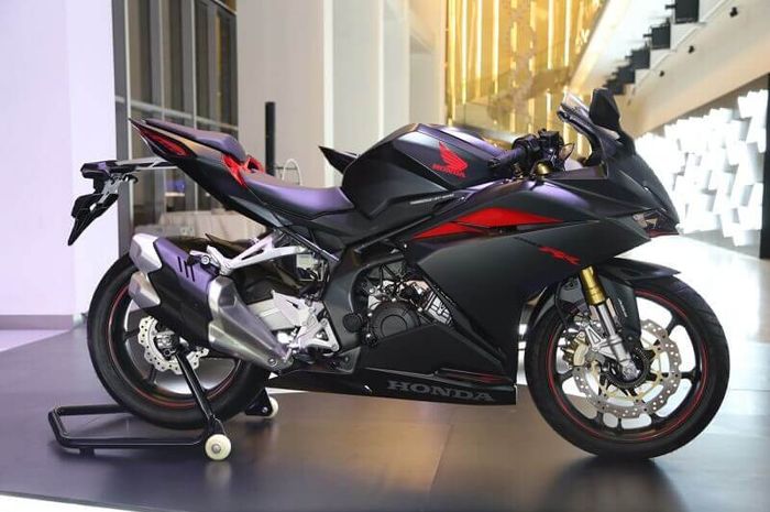 Ilustrasi CBR 250 RR