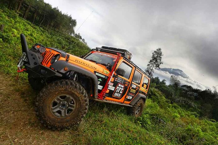 Jeep Wrangler JK Rubikon Opan