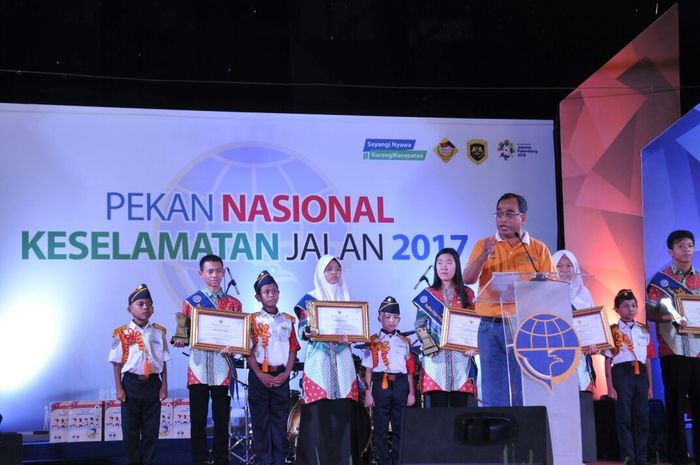 Menhub pesan kurangi kecepatan