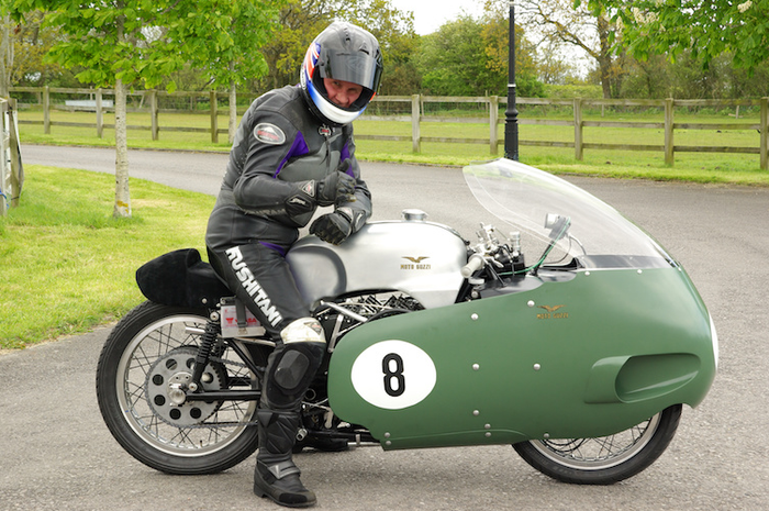 Motor Klasik Moto Guzzi V8