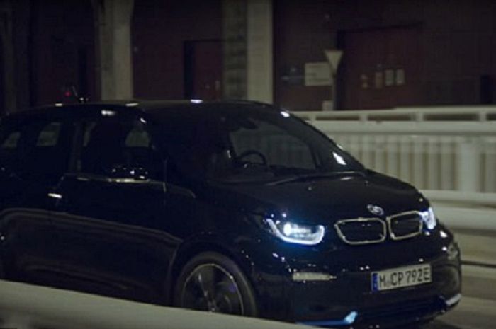 BMW i3 hatchback electric car 