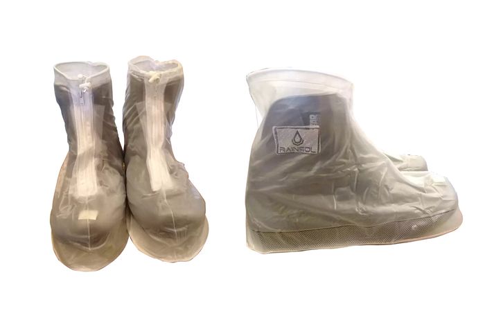 Jas hujan untuk sepatu