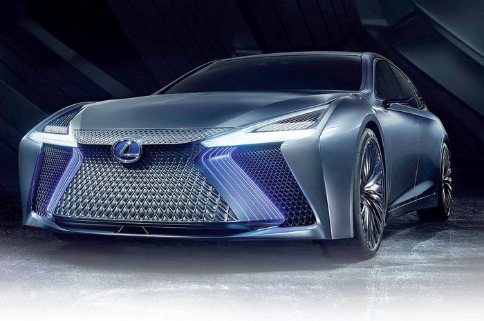Lexus with self-driving 