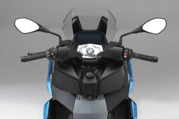 Posisi setang BMW New 2018 C 400 X