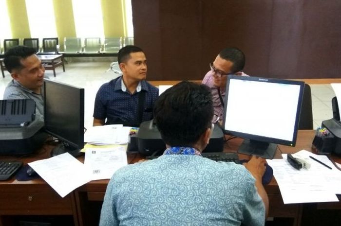 Seorang debitur dilaporkan pihak leasing dengan tuduhan penggelapan kendaraan