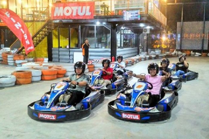 Main Gokart