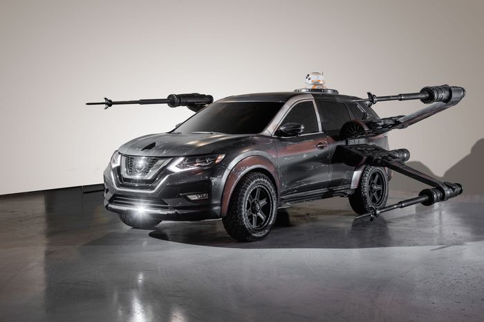 Nissan Rogue Poe Dameron&rsquo;s X-wing