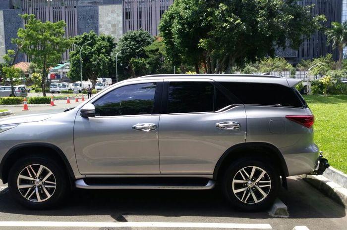 Toyota Fortuner VRZ Ingin Ganti Ban, Segini Harga dan Pilihan Ban Baru