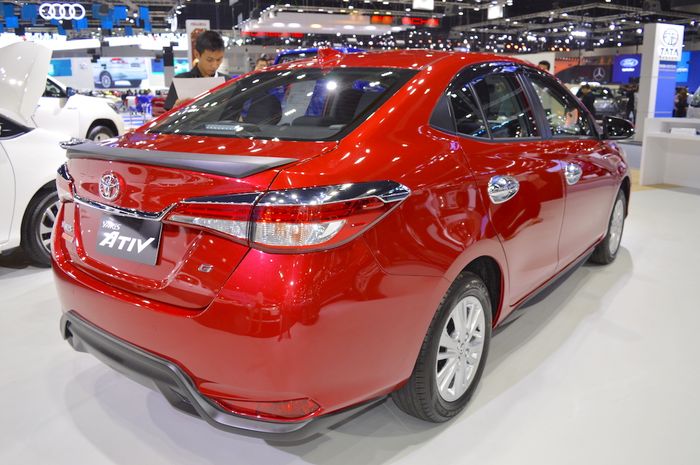 Toyota Yaris Ativ tampil stylis pakai aksesoris Toyota Styling Australia (TSA)