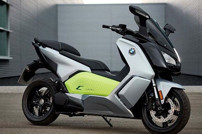 BMW C Evolution, skutik listrik dari BMW Motorrad