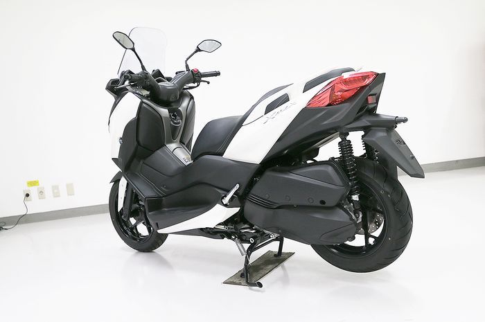 Yamaha XMAX