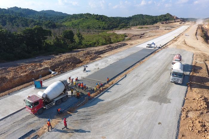 Proyek Jalan Tol Balikpapan-Samarinda