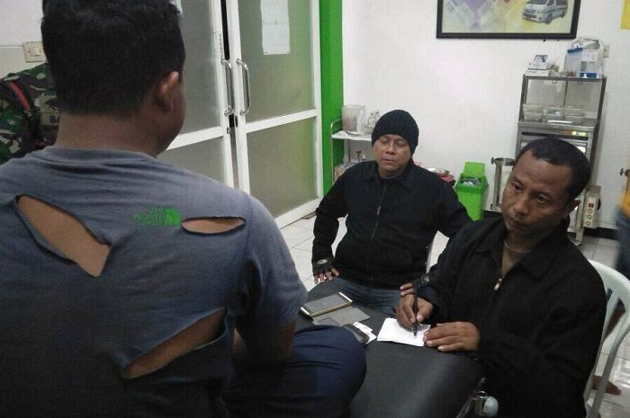 Anggota Marinir korban pembacokan begal di Pasuruan, Jatim.