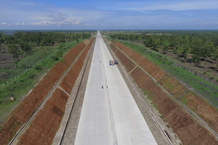 Proyek Jalan Tol Ngawi-Kertosono
