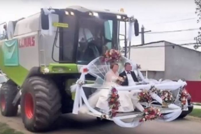 Kendaraan Pengantin Unik