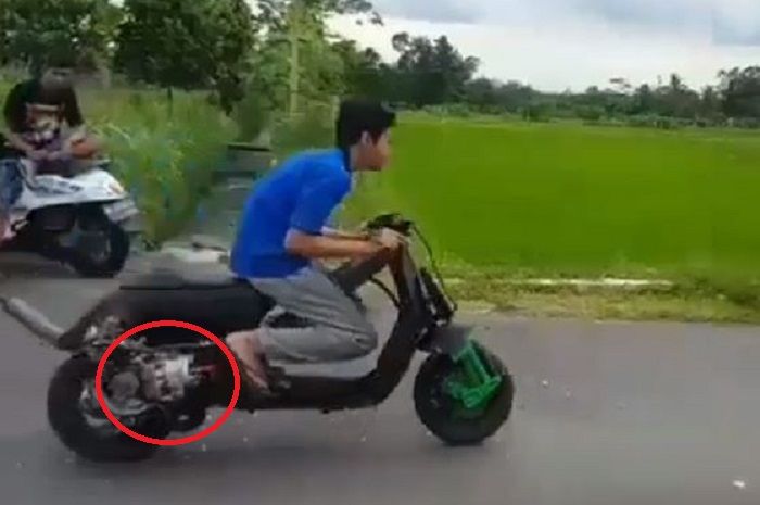 Vespa Balap Mesin Ninja