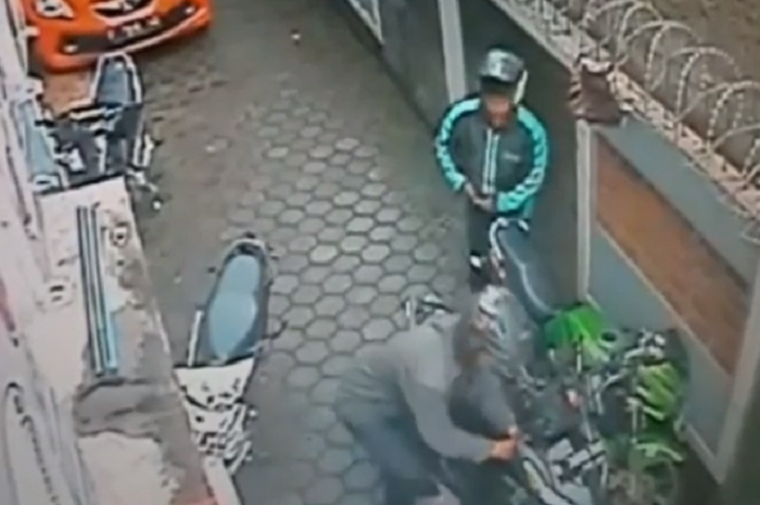 Aksi curanmor terencana dengan dua pelaku, salah satunya melibatkan driver ojol.