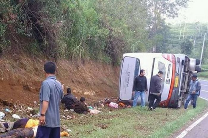 Bus Kecelakaan di Tanjakan Emen, Subang, Jawa Barat