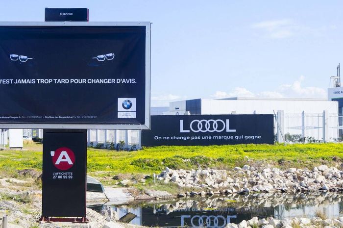 Perang iklan antara BMW dengan Audi 