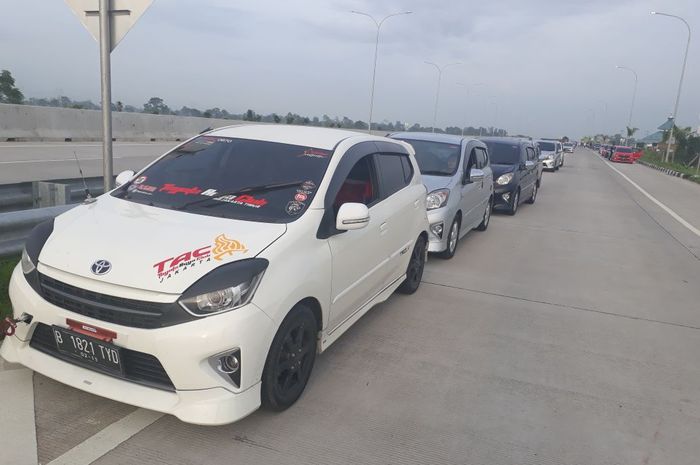 Touring Toyota Agya Club (TAC)