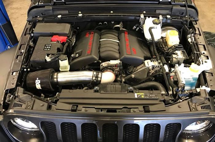 Jeep Wrangler JL swap engine pakai Corvette LS3 V8