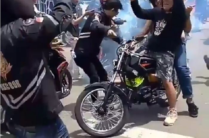 Oknum Anak Klub RX-King Yang Berbuat Onar di Jalan Umum