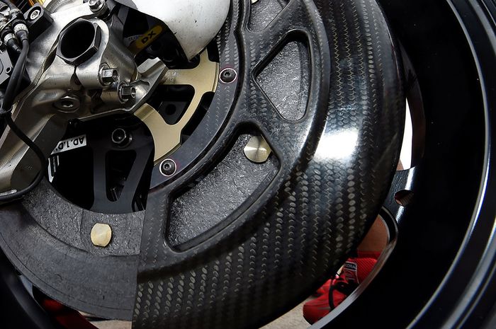 Rem karbon di MotoGP