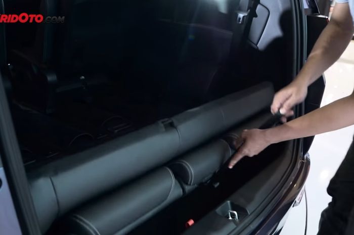 Cara melibat bangku baris ketiga Honda Odyssey