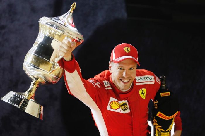 Sebastian Vettel menunjukkan kemampuannya sebagai juara dunia empat kali di GP F1 Bahrain
